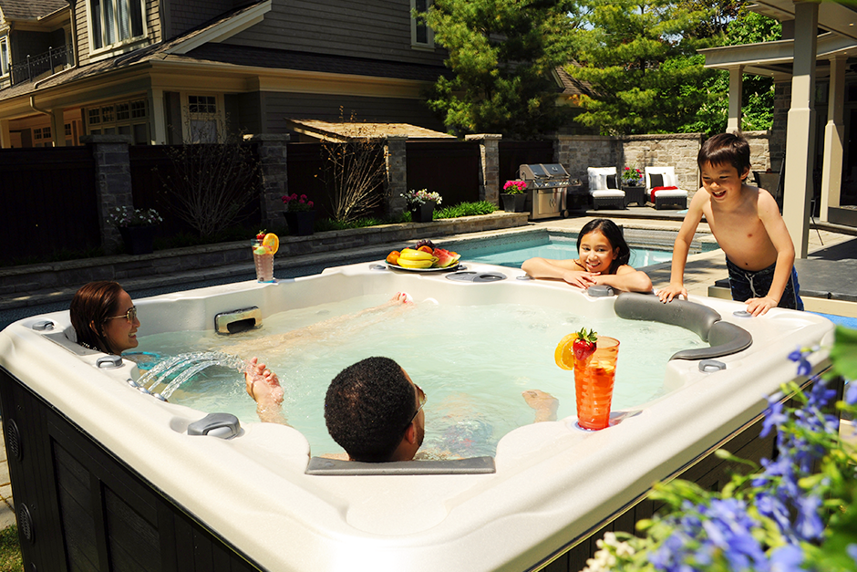Key Features Of A Hydropool Hot Tub
