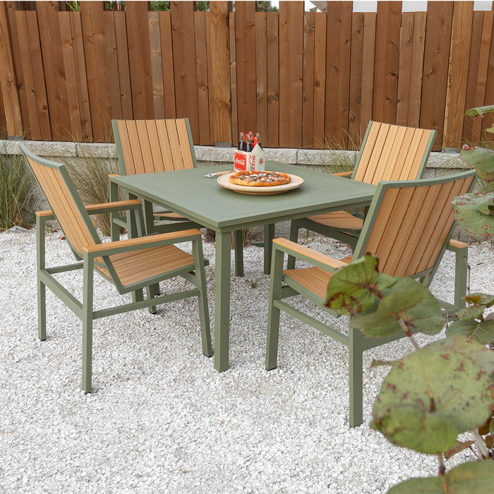 Berlin Gardens Vida 44″ Square Dining Table