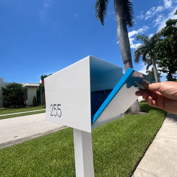 UptownBox-2.0 in ARCTIC WHITE - Modern Mailbox