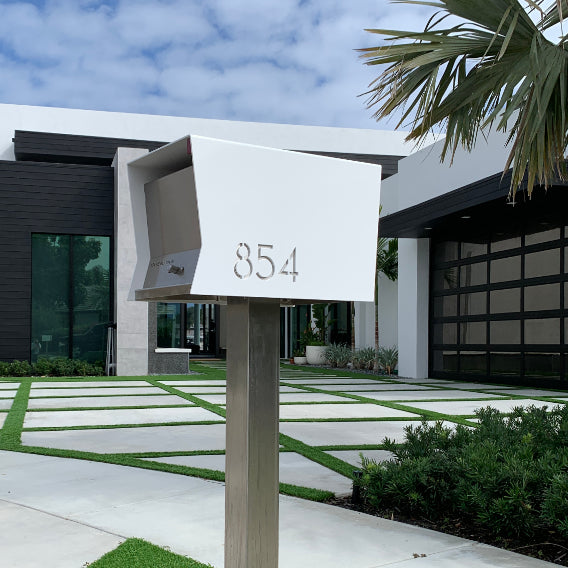 The Original Retrobox in ARCTIC WHITE - Modern Mailbox