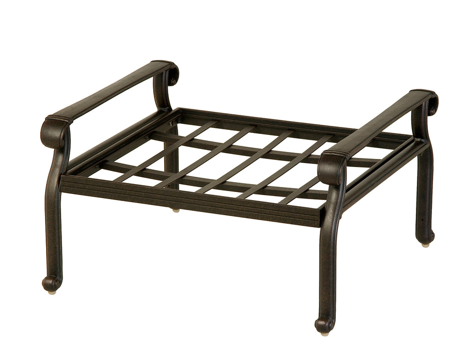 Hanamint 
Mayfair Estate Ottoman