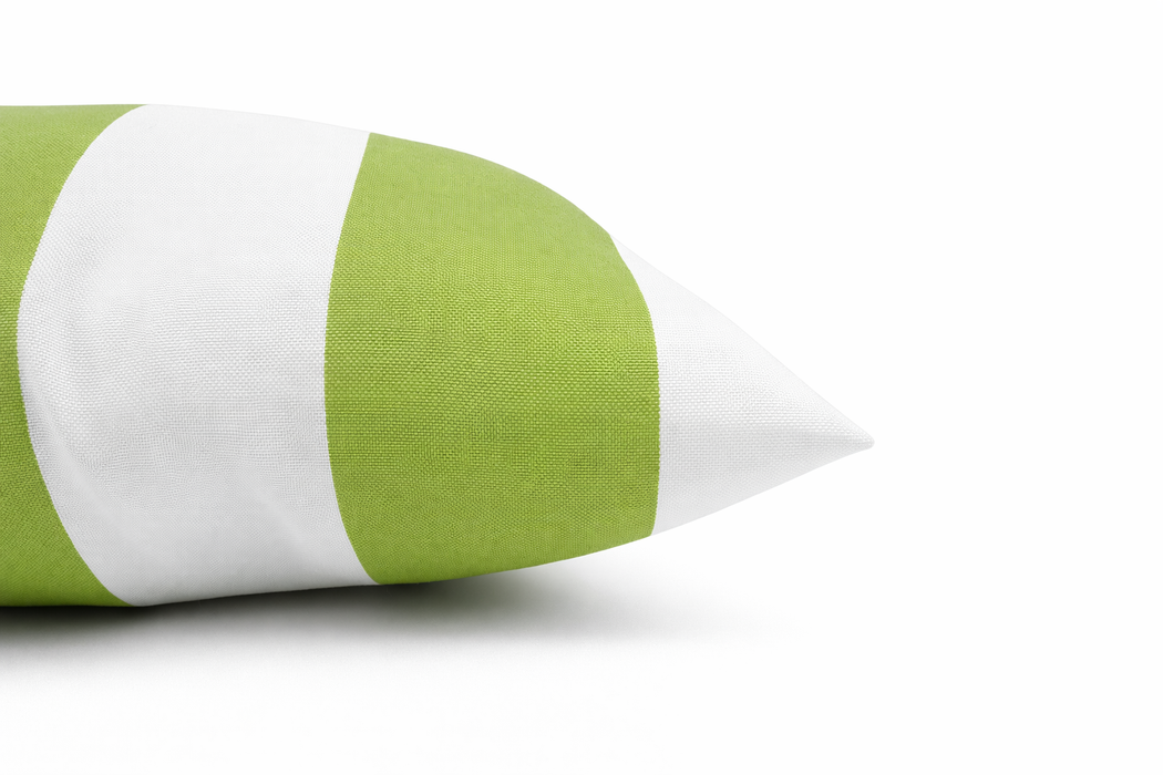 2 Pack Outdoor Throw Pillows, Waterproof & Fade-Resistant Patio Cushions (18x18 Inch)