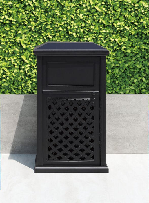 Hanamint Newport Trash Receptacle with Liner