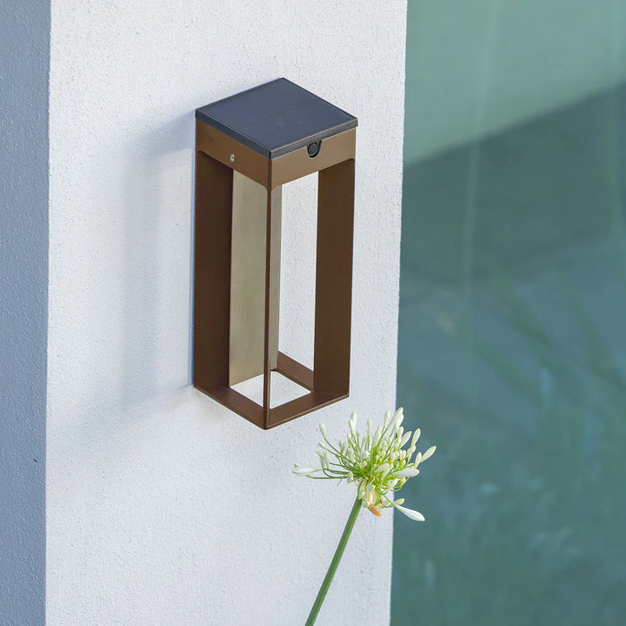 Les Jardins Faro Wall Light - Corten