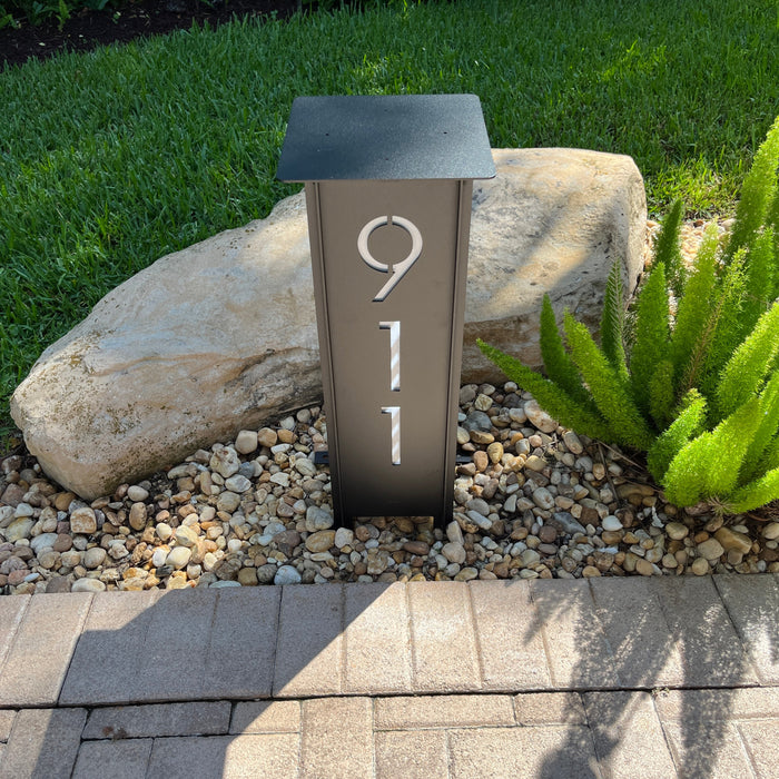 RadiantLight 27" ADDRESS MARKER Landscape Light - Garden Light