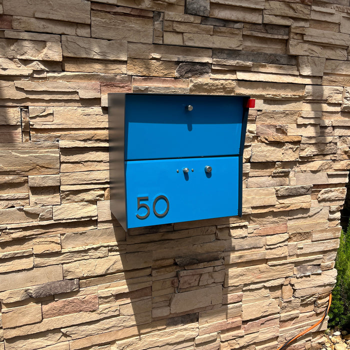 RetroBox Locking Small Package Wall Mounted Mailbox in Textured Matt Black