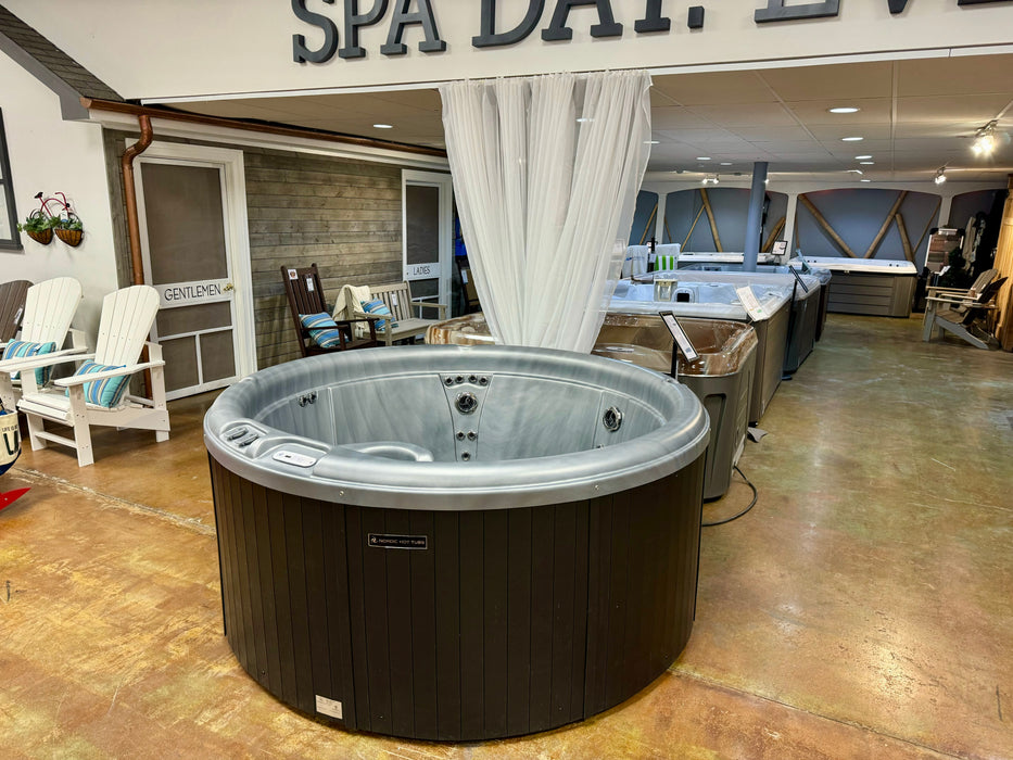 Nordic Warrior XL Hot Tub - Local Showroom