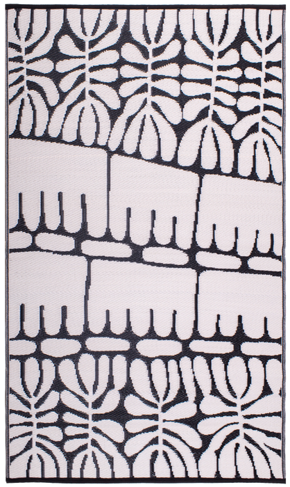 Serowe - Black & White Outdoor Rug for Patio