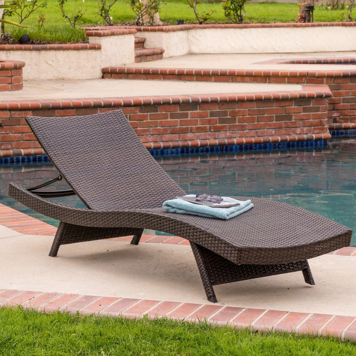Kauai - Modern Style PE Wicker Chaise Lounge - Brown Multi