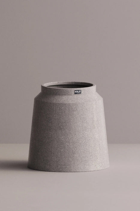 Kalif Aurora Terrazzo Lightweight Concrete Planter