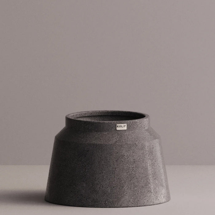 Kalif Aurora Terrazzo Lightweight Concrete Planter