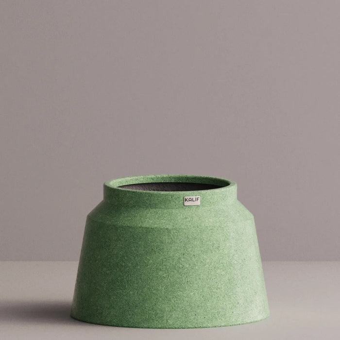 Kalif Aurora Terrazzo Lightweight Concrete Planter