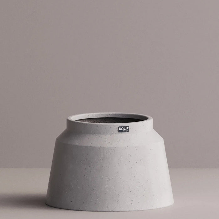 Kalif Aurora Terrazzo Lightweight Concrete Planter