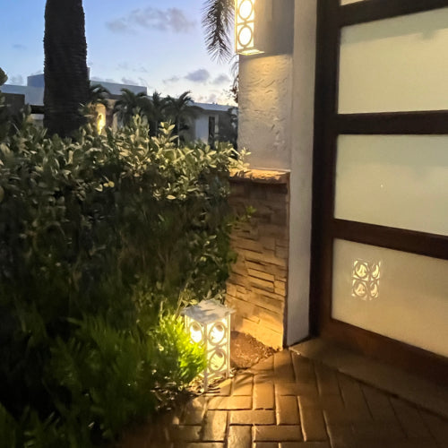 RadiantLight Circles Breeze Block Landscape Light - Garden Light