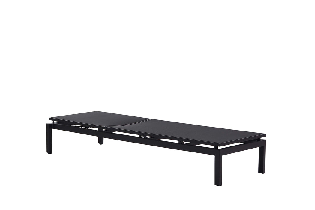 Ratana Toscana Lounger (Stackable)