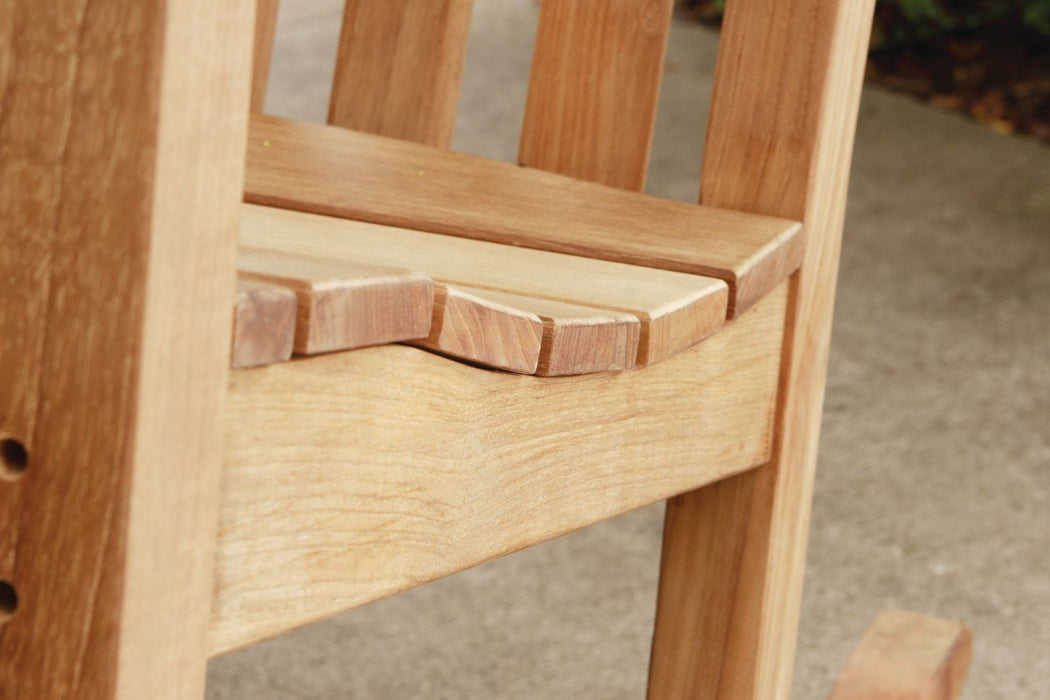 Three Birds Casual Brittany Rocker