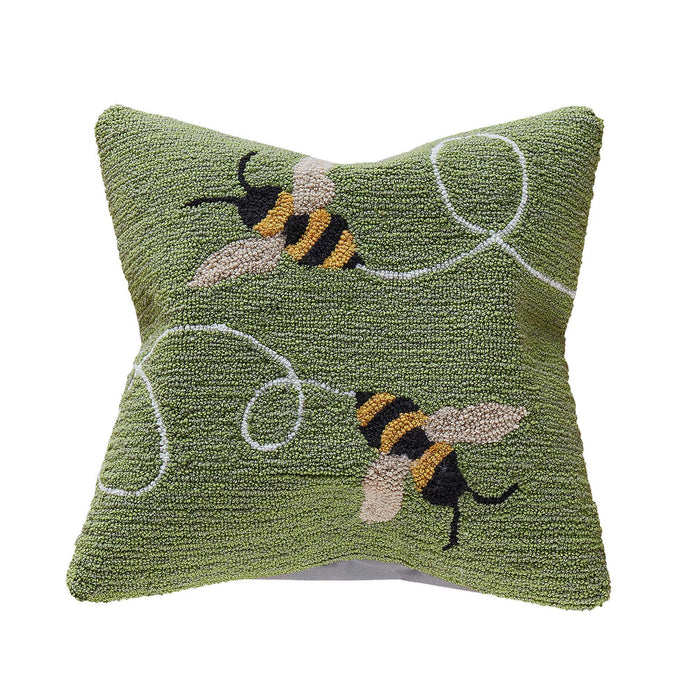Liora Manne Frontporch Buzzy Bees Indoor/Outdoor Pillow Green