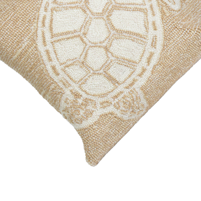 Liora Manne Frontporch Turtle Indoor/Outdoor Pillow Neutral