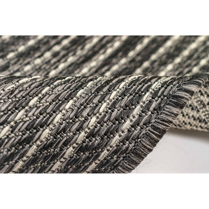 Liora Manne Carmel Texture Stripe Indoor/Outdoor Rug Black