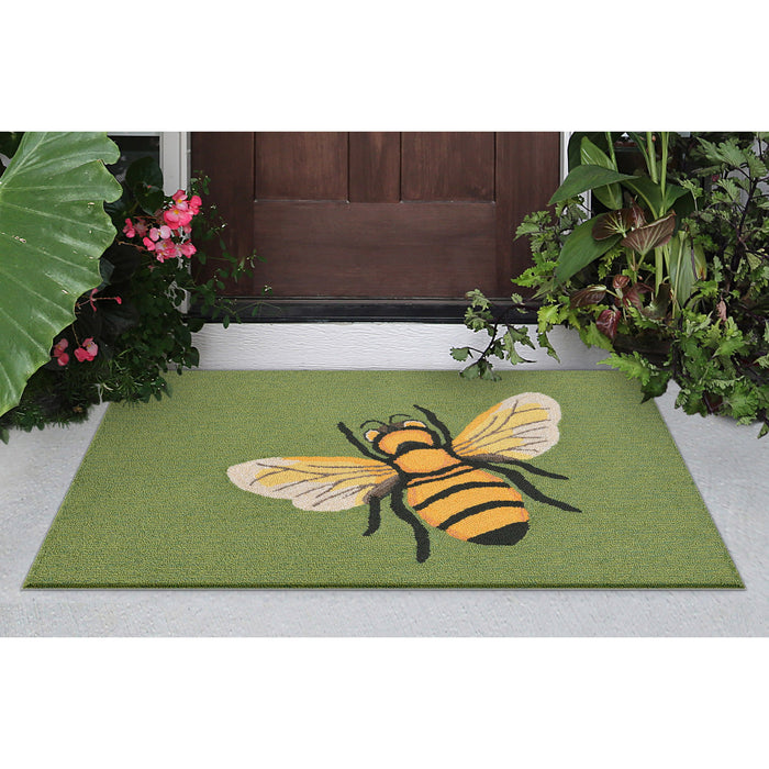 Liora Manne Frontporch Bee Indoor/Outdoor Rug Green