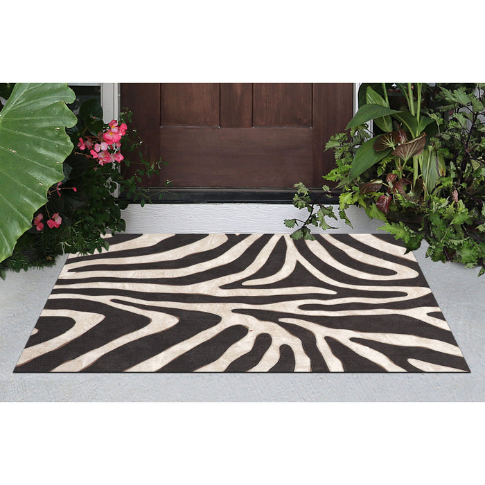 Liora Manne Visions I Zebra Indoor/Outdoor Rug Black