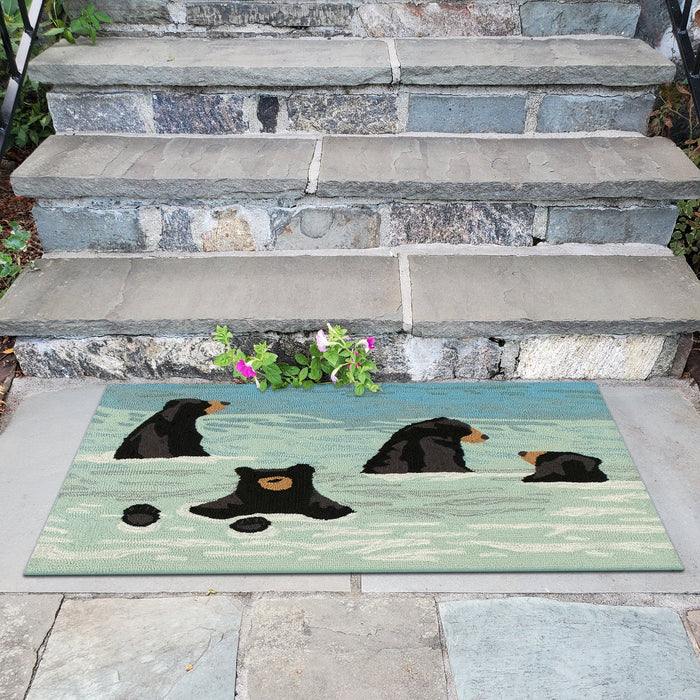 Liora Manne Frontporch Bathing Bears Indoor/Outdoor Rug Water
